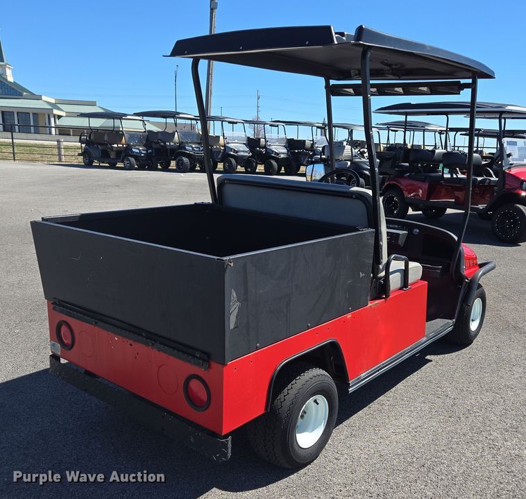 image for item EN3589 2004 Columbia ParCar Utilitruck golf cart