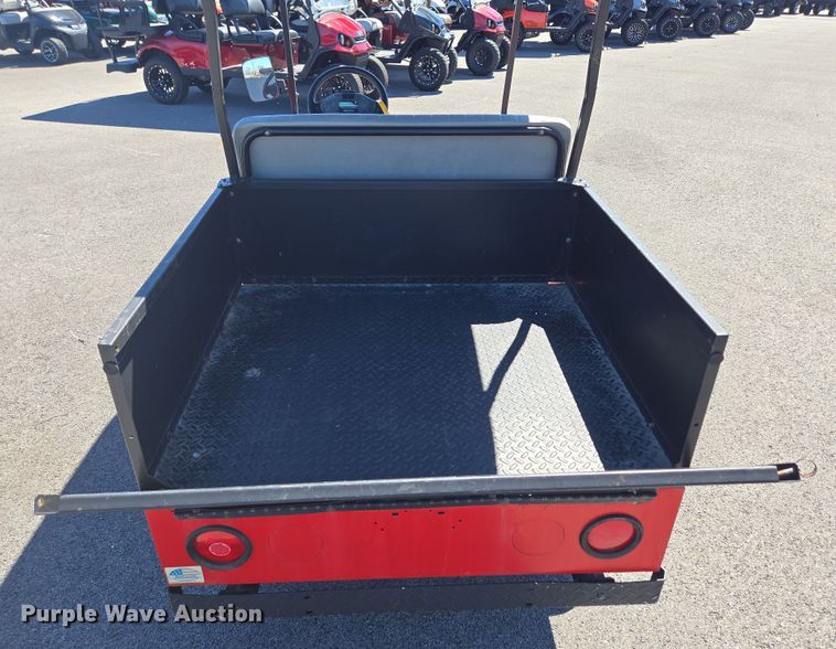 image for item EN3589 2004 Columbia ParCar Utilitruck golf cart