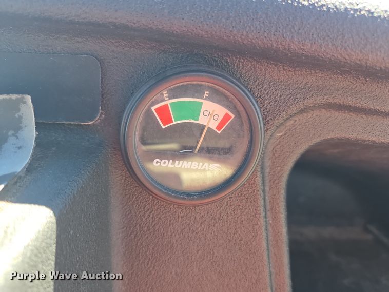 image for item EN3589 2004 Columbia ParCar Utilitruck golf cart