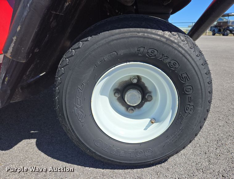 image for item EN3589 2004 Columbia ParCar Utilitruck golf cart