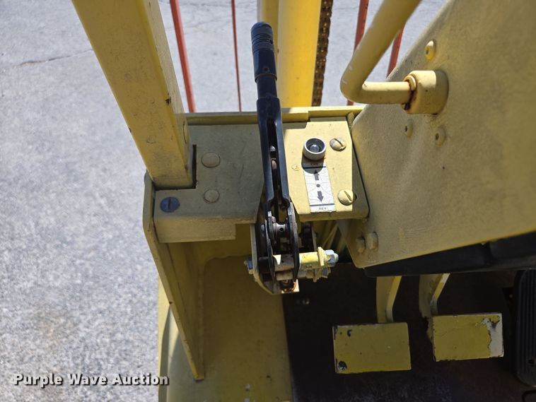 image for item EN3590 Allis Chalmers CP50 PS Single forklift