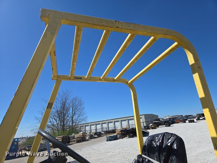 image for item EN3590 Allis Chalmers CP50 PS Single forklift