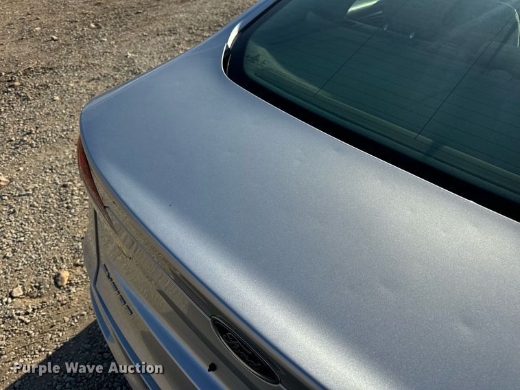 image for item EN5229 2019 Ford Fusion SE 