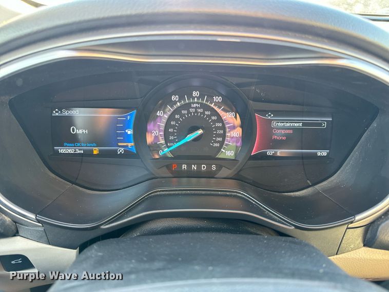 image for item EN5229 2019 Ford Fusion SE 