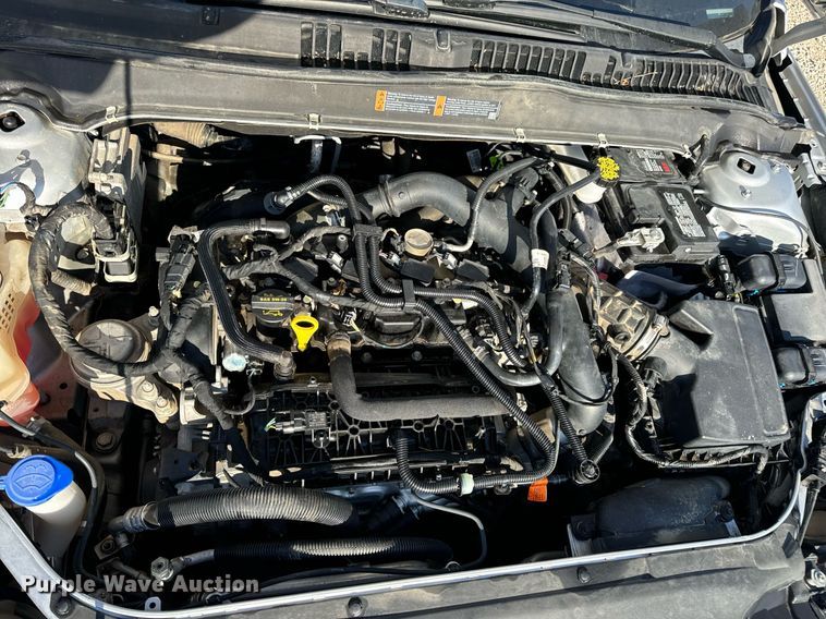 image for item EN5229 2019 Ford Fusion SE 