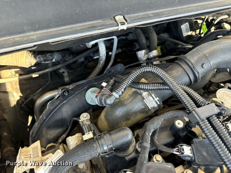 image for item EN5229 2019 Ford Fusion SE 