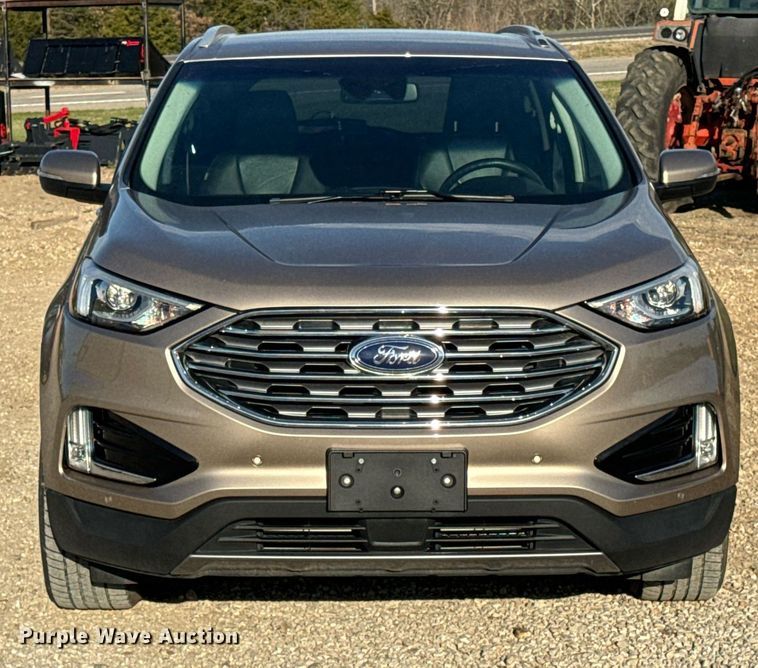 image for item EN5230 2020 Ford Edge Titanium SUV