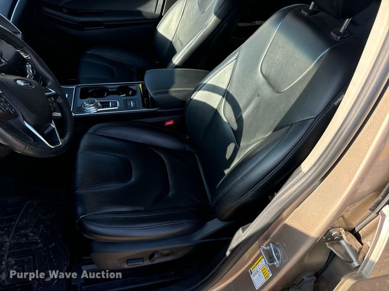 image for item EN5230 2020 Ford Edge Titanium SUV