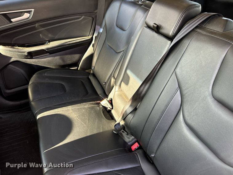 image for item EN5230 2020 Ford Edge Titanium SUV