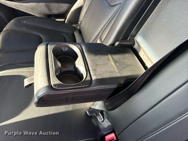 image for item EN5230 2020 Ford Edge Titanium SUV