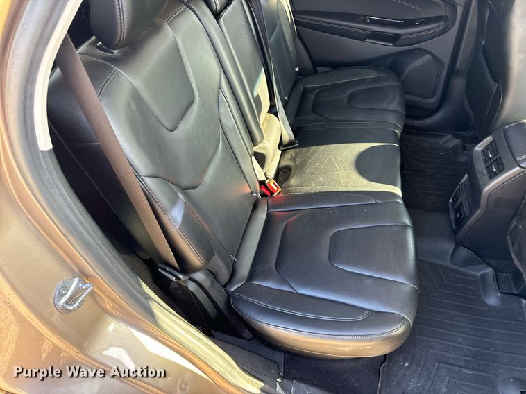 image for item EN5230 2020 Ford Edge Titanium SUV