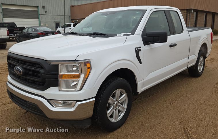 image for item EN8687 2021 Ford F150 SuperCab pickup truck