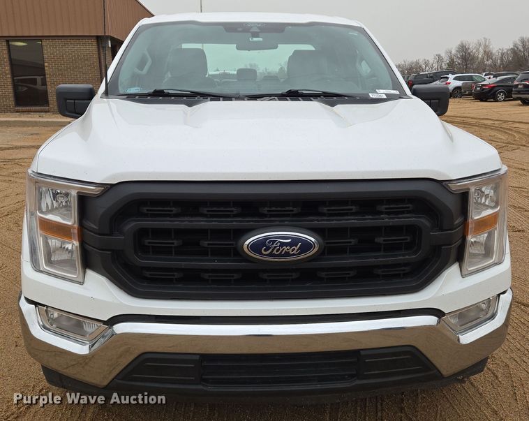 image for item EN8687 2021 Ford F150 SuperCab pickup truck