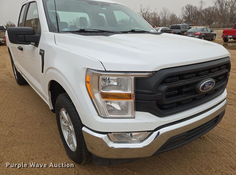 image for item EN8687 2021 Ford F150 SuperCab pickup truck