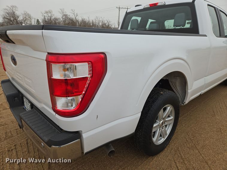 image for item EN8687 2021 Ford F150 SuperCab pickup truck