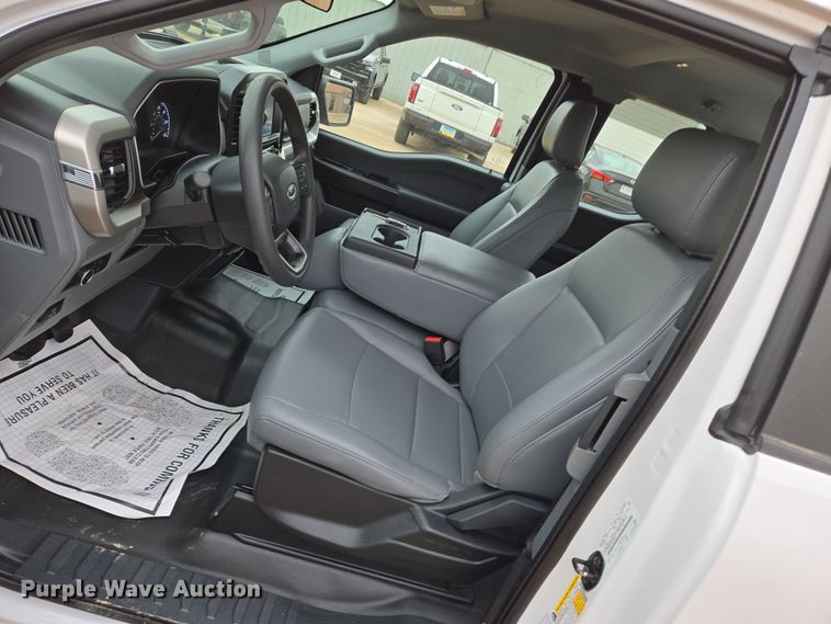 image for item EN8687 2021 Ford F150 SuperCab pickup truck