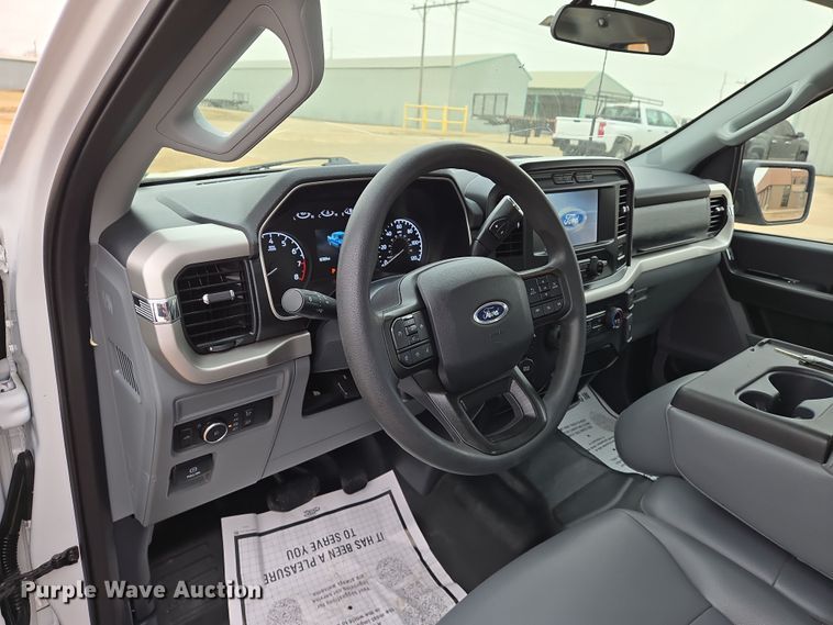 image for item EN8687 2021 Ford F150 SuperCab pickup truck