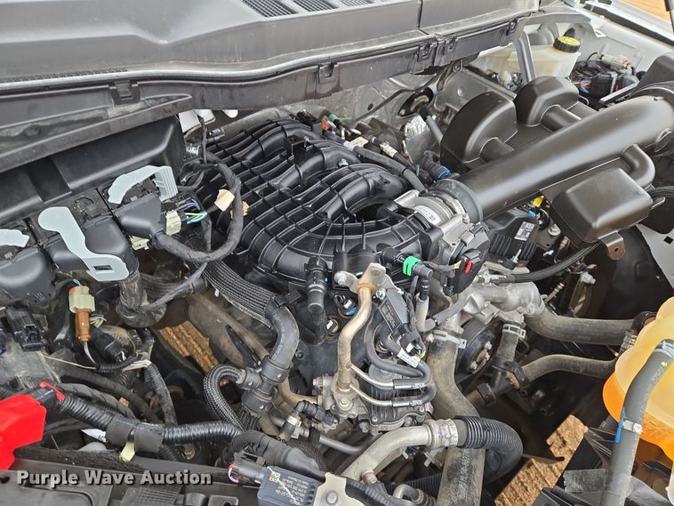 image for item EN8687 2021 Ford F150 SuperCab pickup truck