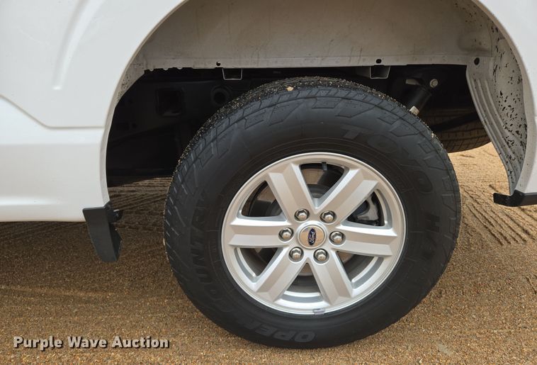 image for item EN8687 2021 Ford F150 SuperCab pickup truck