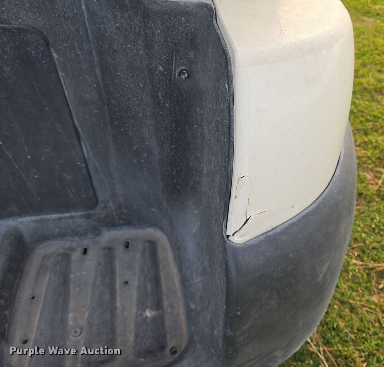 image for item EN8776 2018 Club Car Precedent i2 Electric ERIC golf cart