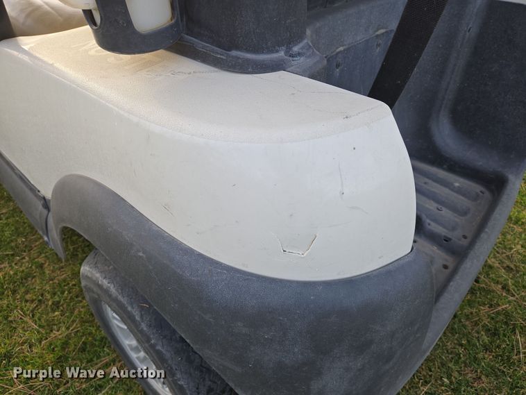 image for item EN8776 2018 Club Car Precedent i2 Electric ERIC golf cart