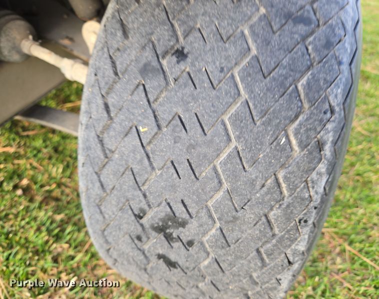 image for item EN8776 2018 Club Car Precedent i2 Electric ERIC golf cart