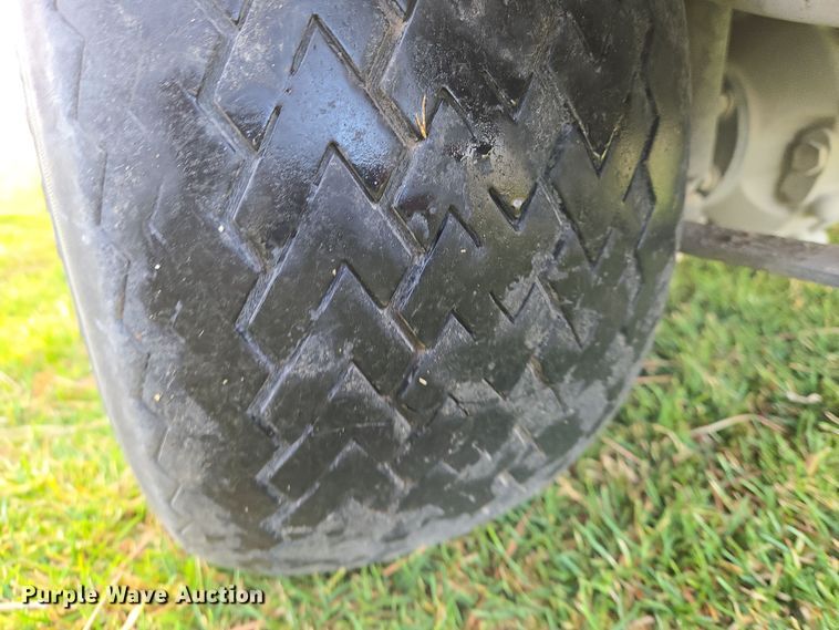 image for item EN8776 2018 Club Car Precedent i2 Electric ERIC golf cart