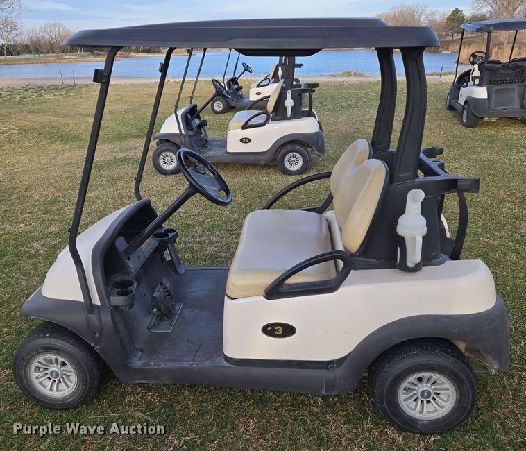 image for item EN8777 2017 Club Car Precedent i2 Electric ERIC golf cart