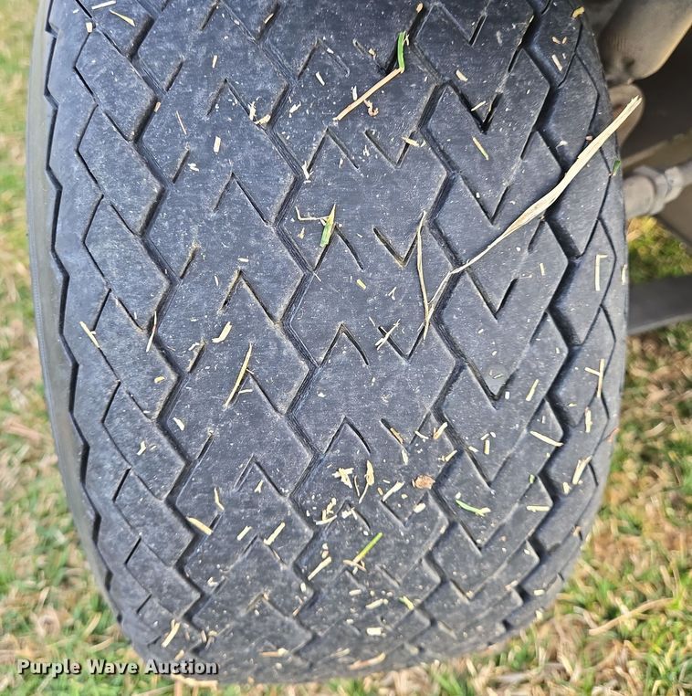 image for item EN8777 2017 Club Car Precedent i2 Electric ERIC golf cart