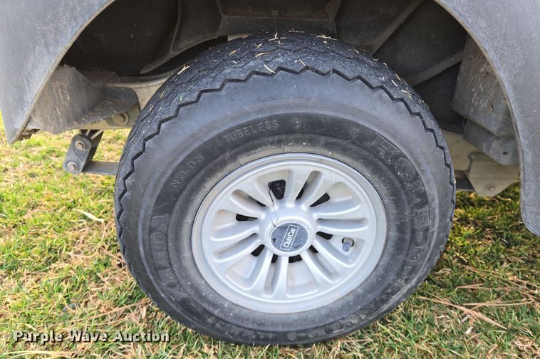 image for item EN8777 2017 Club Car Precedent i2 Electric ERIC golf cart