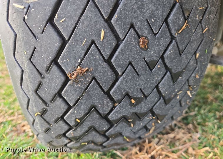 image for item EN8777 2017 Club Car Precedent i2 Electric ERIC golf cart