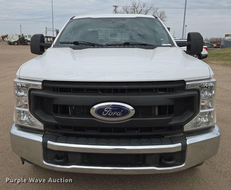 image for item EN8801 2021 Ford F250 Super Duty XL Crew Cab pickup truck