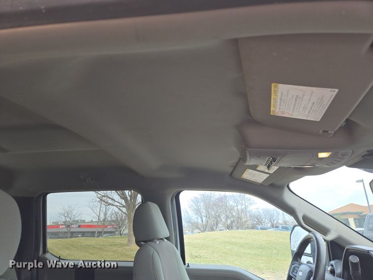 image for item EN8801 2021 Ford F250 Super Duty XL Crew Cab pickup truck