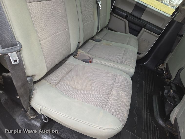 image for item EN8801 2021 Ford F250 Super Duty XL Crew Cab pickup truck