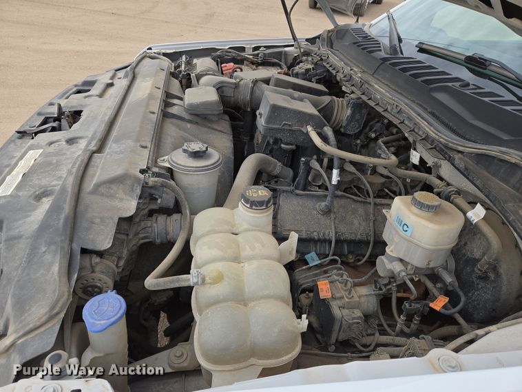 image for item EN8801 2021 Ford F250 Super Duty XL Crew Cab pickup truck