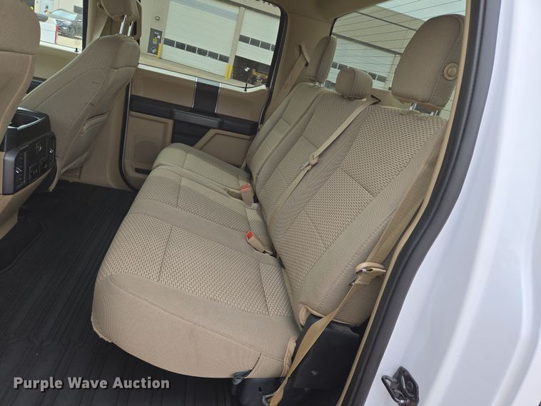 image for item EN8802 2019 Ford F150 XLT SuperCrew pickup truck