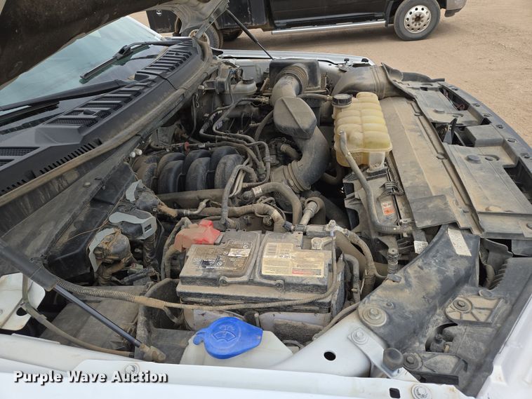 image for item EN8802 2019 Ford F150 XLT SuperCrew pickup truck