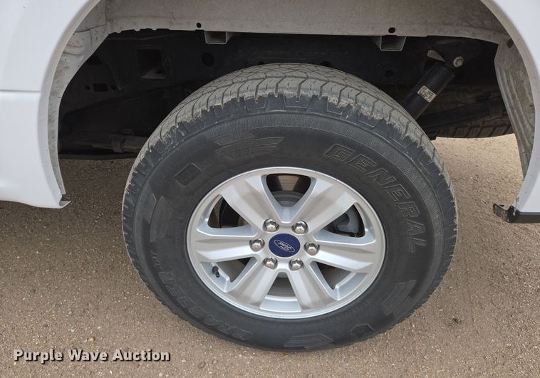 image for item EN8802 2019 Ford F150 XLT SuperCrew pickup truck