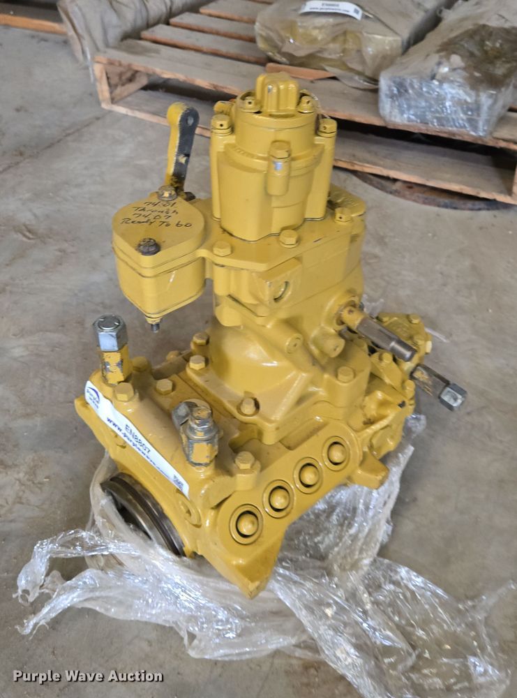 image for item EN8807 Caterpillar  3408 fuel injection pump