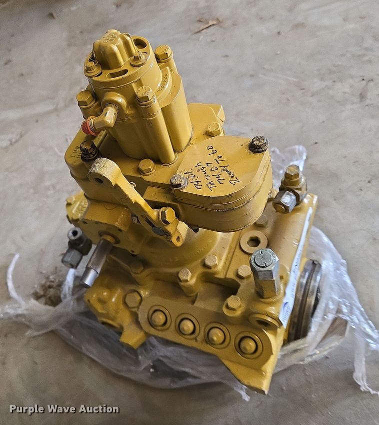 image for item EN8807 Caterpillar  3408 fuel injection pump