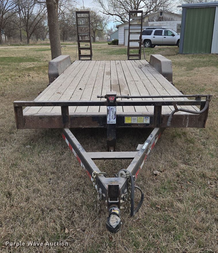 image for item EN8820 2005 PJ equipment trailer