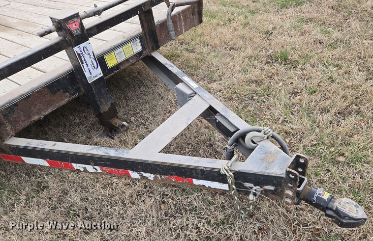 image for item EN8820 2005 PJ equipment trailer