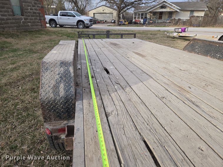 image for item EN8820 2005 PJ equipment trailer