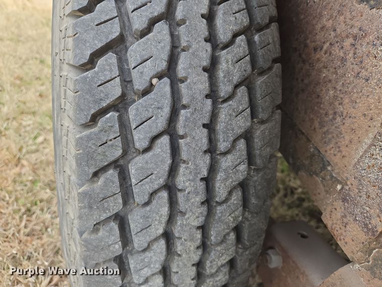 image for item EN8820 2005 PJ equipment trailer