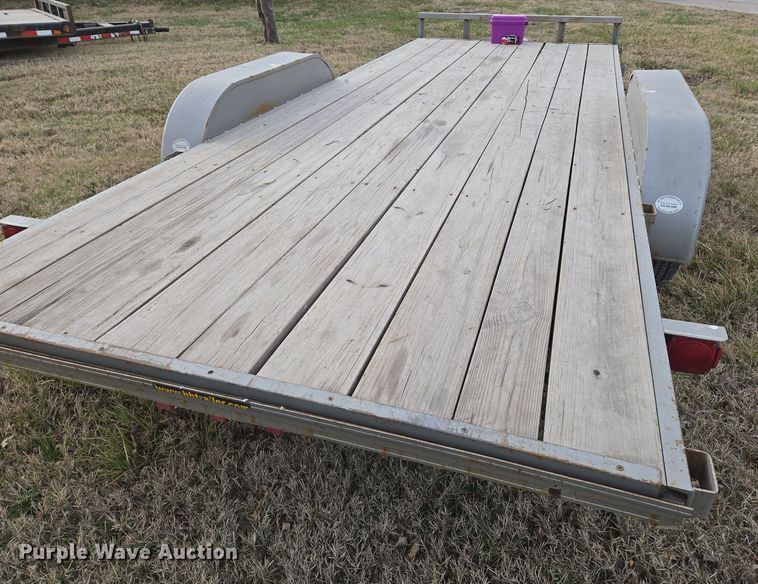 image for item EN8821 2005 H&H  equipment trailer