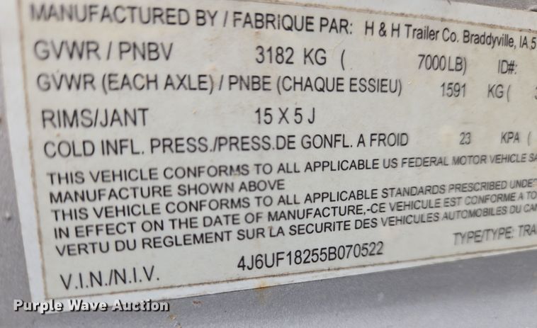 image for item EN8821 2005 H&H  equipment trailer