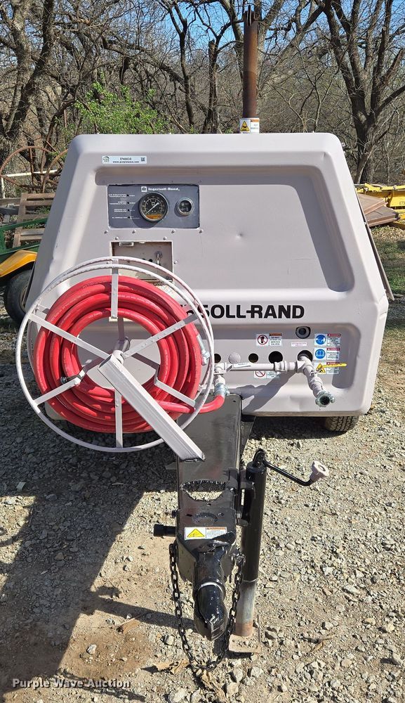 image for item EN8834 Ingersoll Rand 100 air compressor