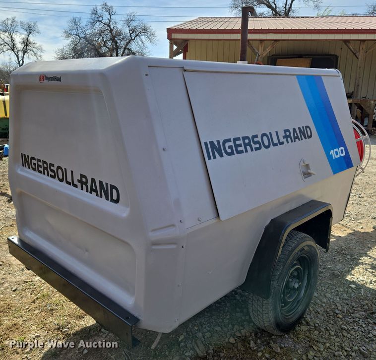 image for item EN8834 Ingersoll Rand 100 air compressor
