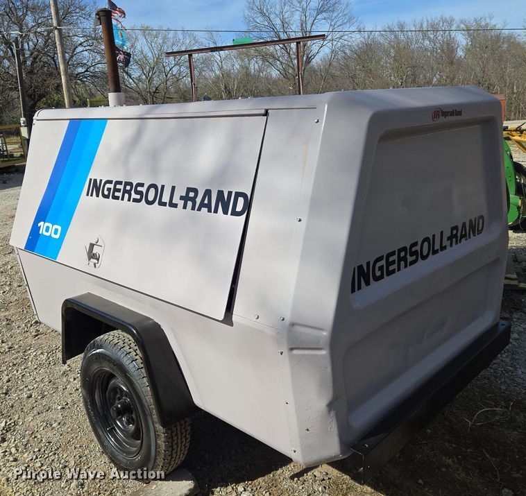 image for item EN8834 Ingersoll Rand 100 air compressor