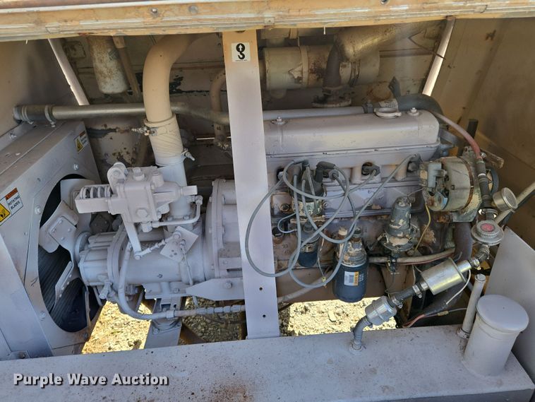 image for item EN8834 Ingersoll Rand 100 air compressor